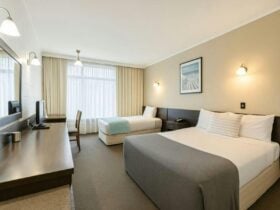 Garden View Queen & Single