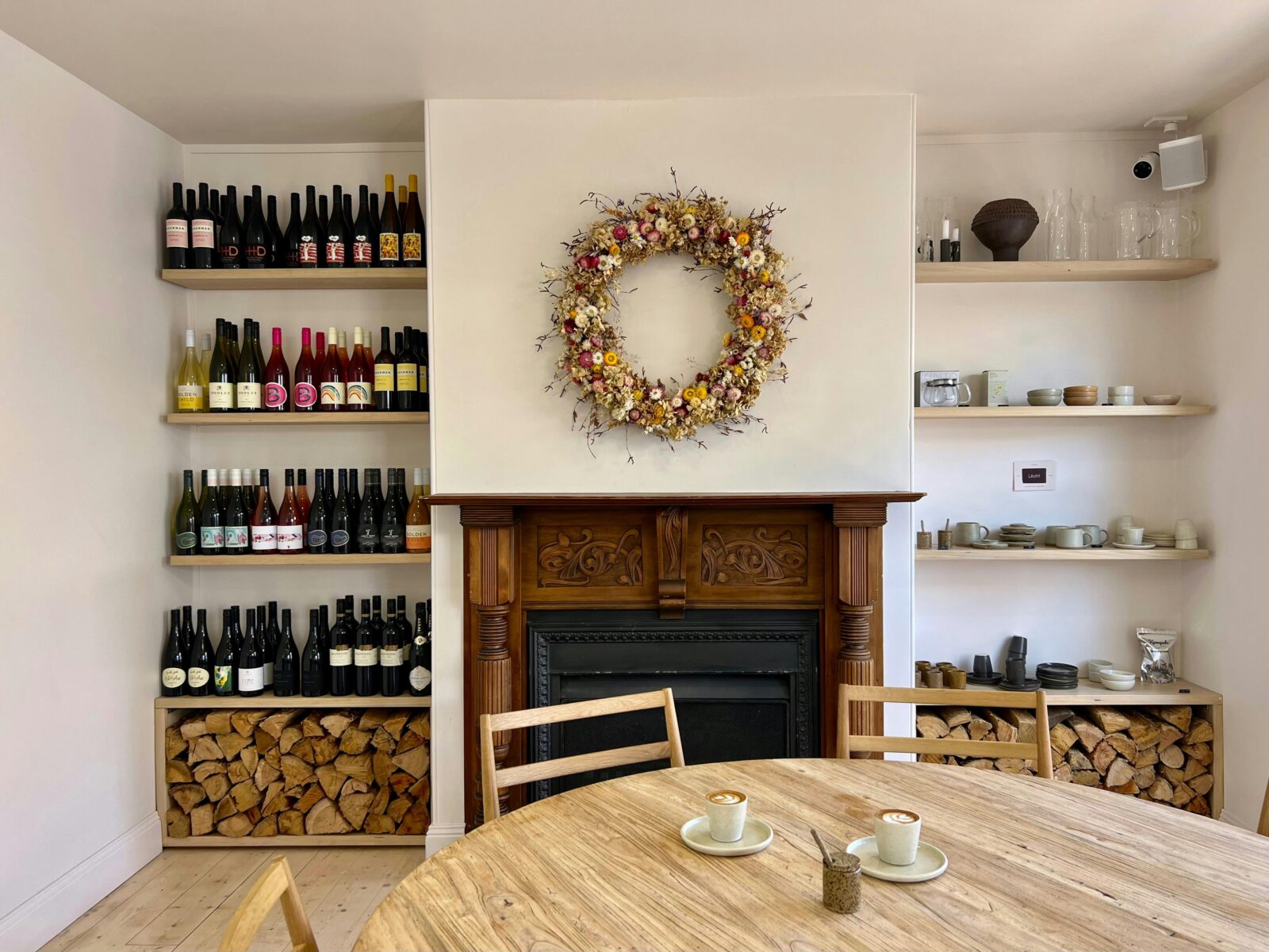 The fireplace at Leoht.