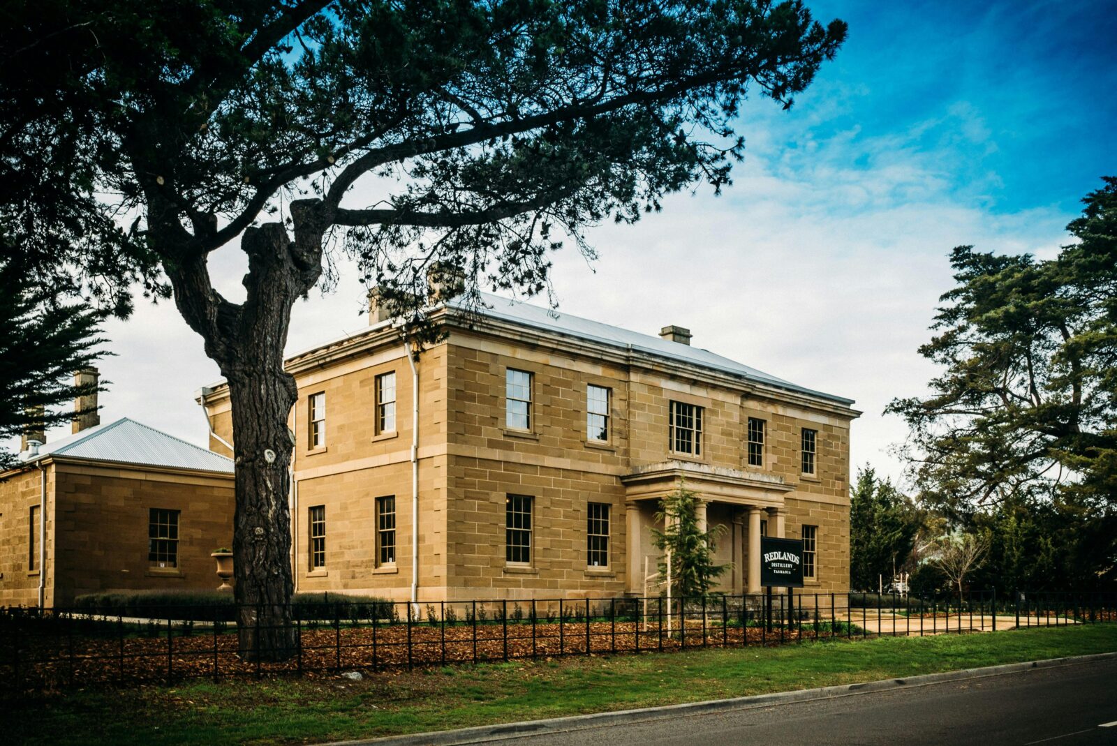 Dysart House - the home of Redlands Distillery and cellar door