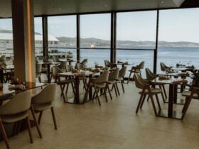 Restaurant Maria Dining Room and Harbour View