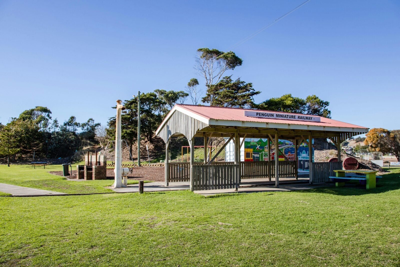 Johnsons Beach BBQ Hut