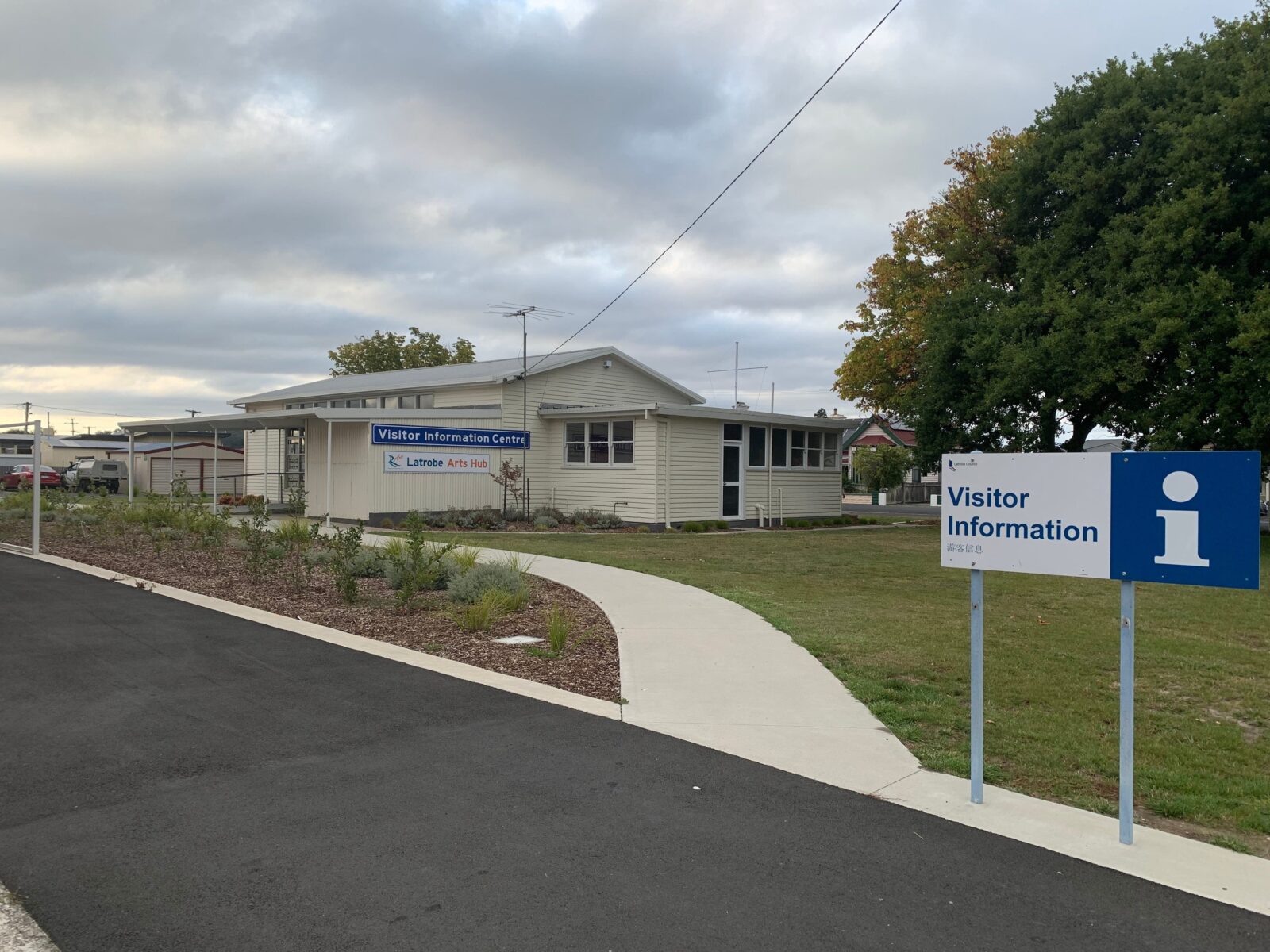Latrobe Visitor Information Centre and Arts Hub