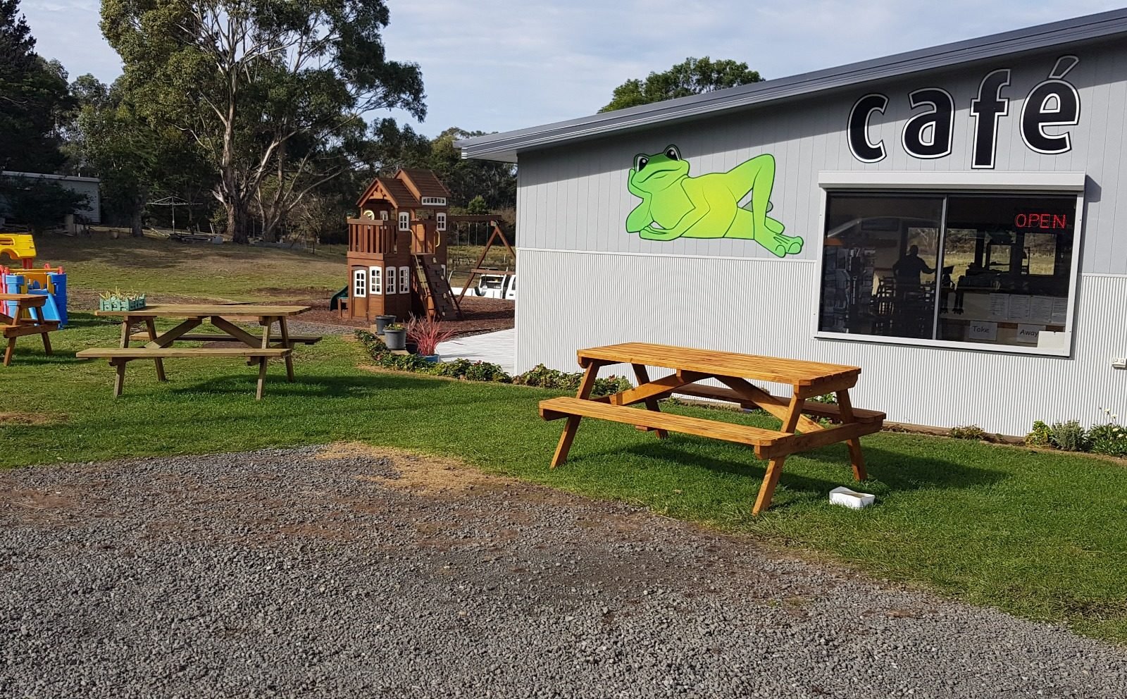 The Pondering Frog Cafe Ice Creamery and RV Stop