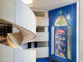 Lisa King Mural Hotel Indigo