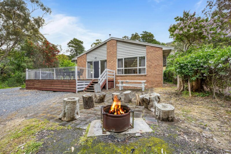 Kookaburra Retreat outdoor firepit