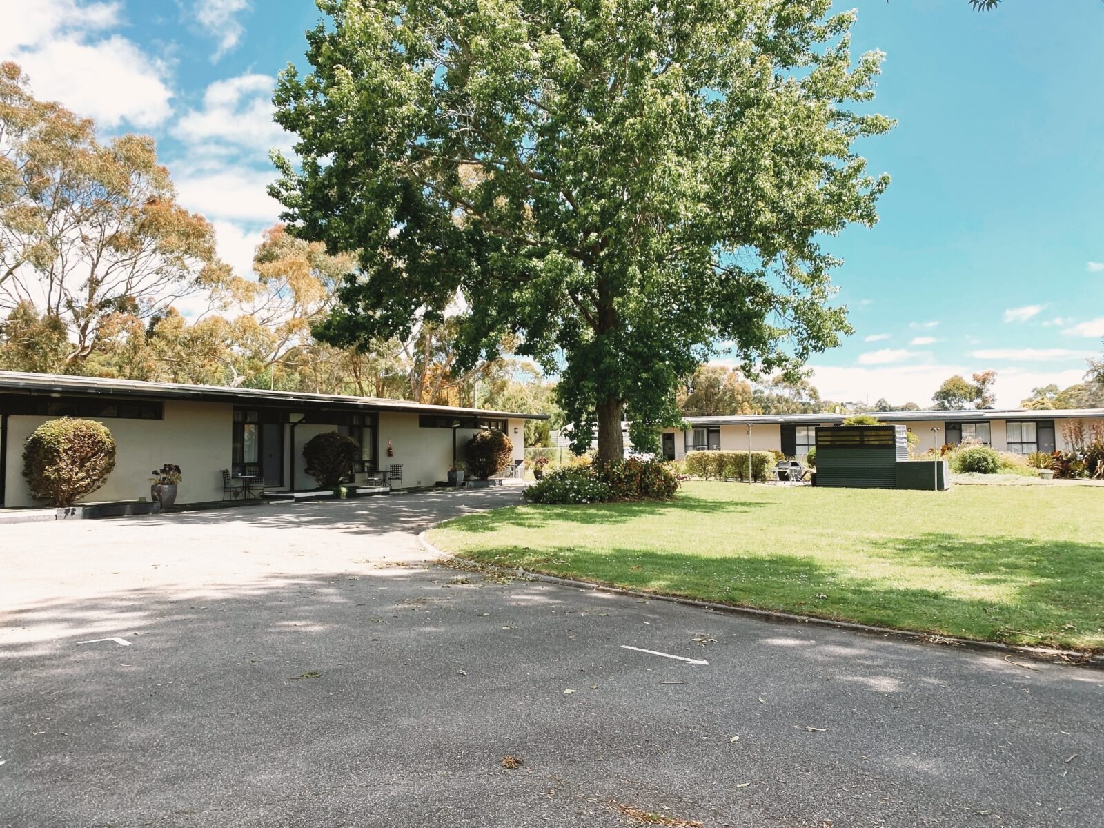 Motel grounds and buildings