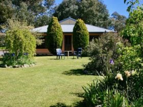 Serena Cottages - Great spot for an afternoon drink