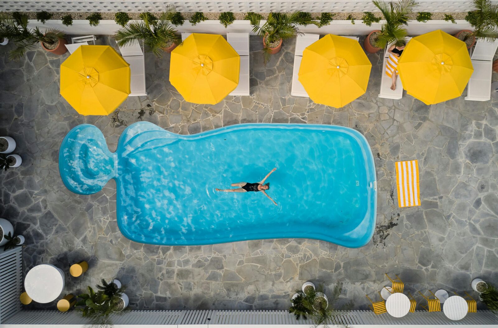 Sunnymead Hotel pool aerial