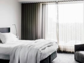 Superior Room King Twin Bedding