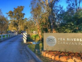 Yea Riverside Caravan Park entrance