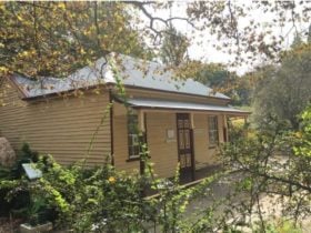 Facade of Adam Lindsay Cottage