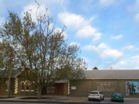 Benalla Visitor Information Centre and Costume and Kelly Museum