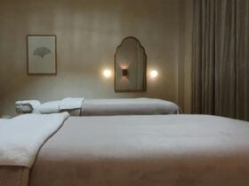 Couples Treatment room