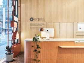 e.g.etal gallery desk