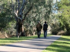 Gateway Island Trail