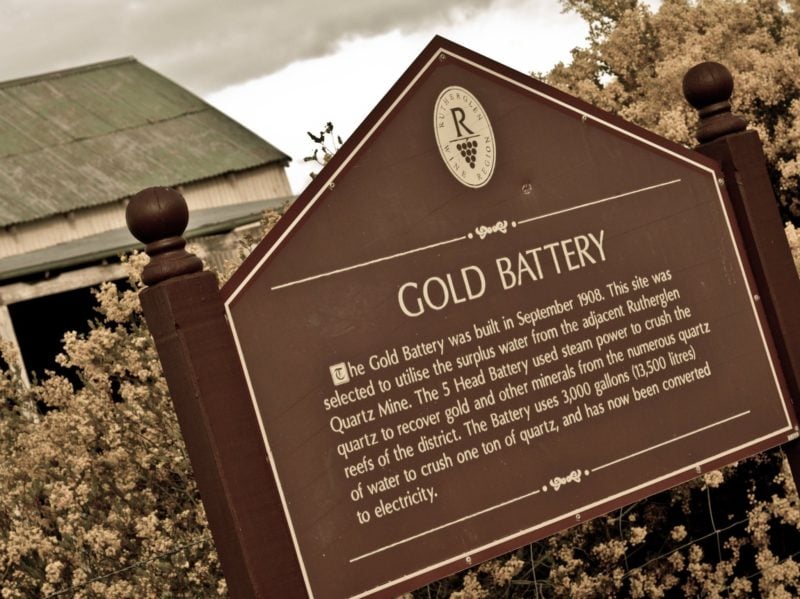 Gold Battery sign