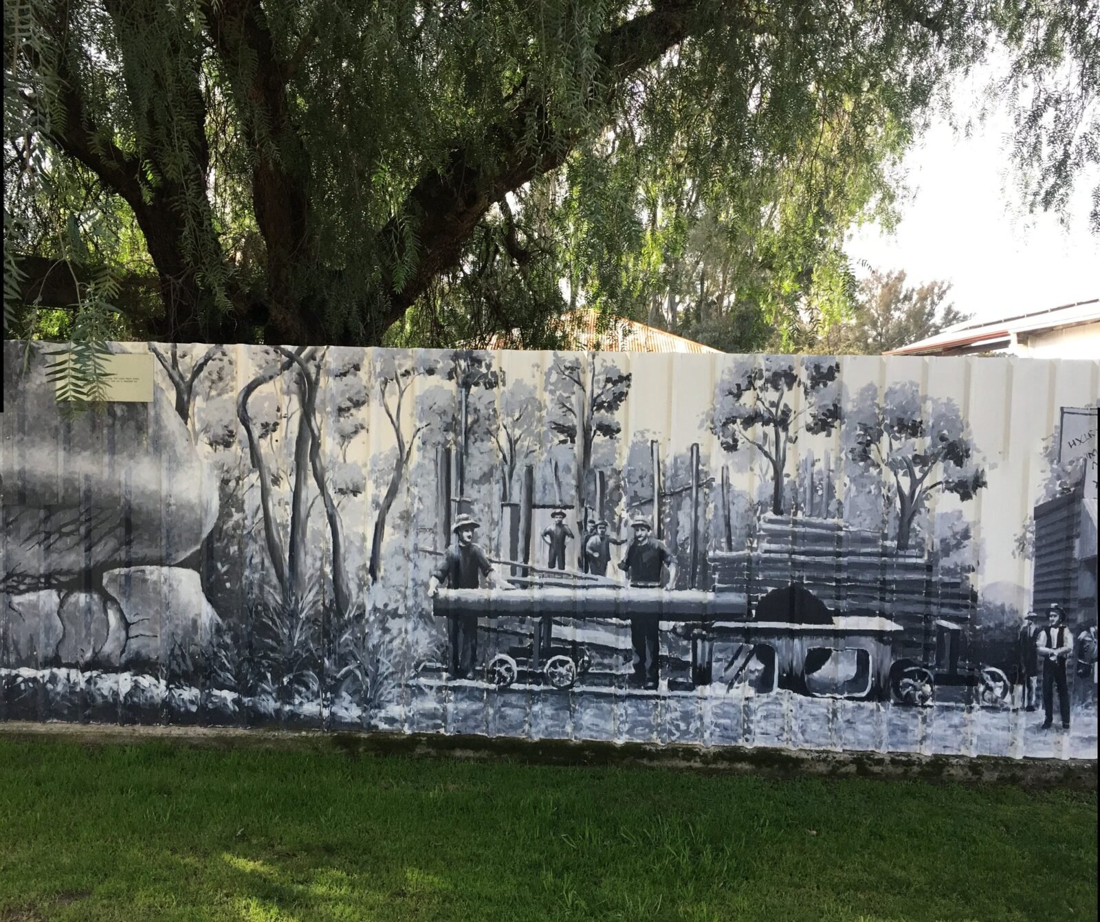 Heritage Murals found in Swanpool, Victoria