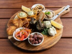 Kooyang (eel) Tasting Plate - Small