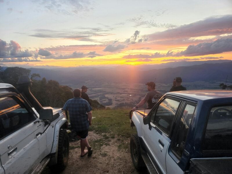 River To Ridge 4wd Tours