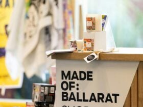 Murrup Art Christmas Candles