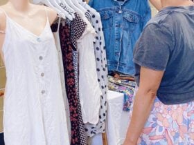 Pre-loved clothes market, sell your wardrobe, keep the money in your pocket and the local community.