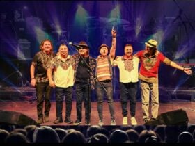 Listen To The Music Tour - Santana & The Doobie Brothers Tribute