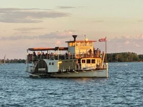 PS Cumberoona on Lake Mulwala at dusk