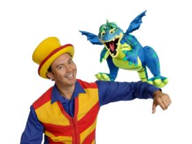 Childrenâs magic show in Melbourne featuring Tim Credible and Douzie the Dragon