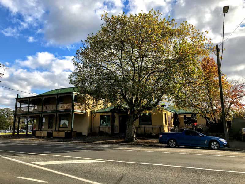 Country Pub
