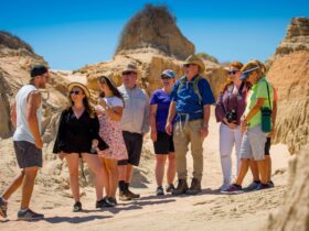 Guided Walk amongst "The Walls of China"