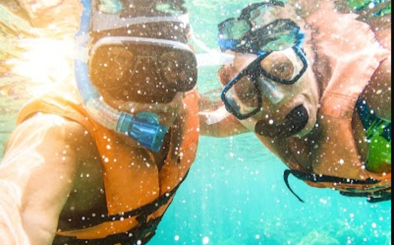 The kids need a getaway as well ???? Make some memories that the whole family will remember on the beautiful coast of the Whitsunday Islands!