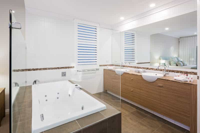 Azure Holiday House, Dunsborough, Western Australia