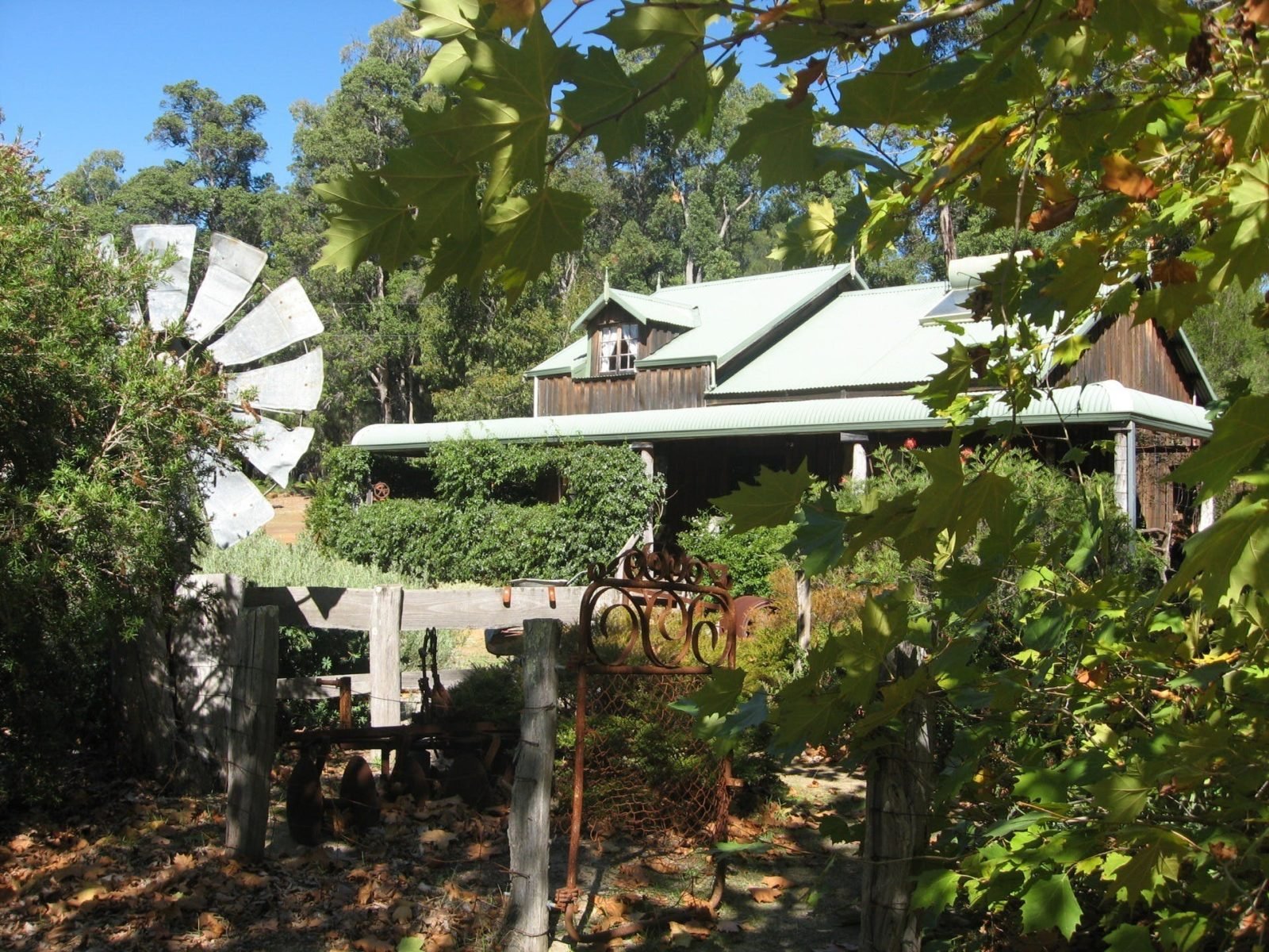 Banksia Springs Cottages, Dwellingup, Western Australia