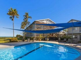Moonlight Bay Pool and Bayview Block