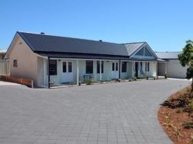 Pet Let - Esperance, West Beach, Western Australia