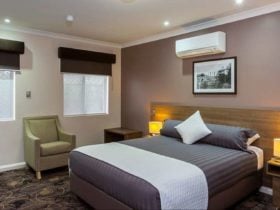 Quality Hotel Bayswater, Bayswater, Western Australia