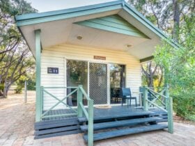 Yallingup Caves - Cabin