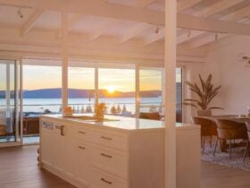 Sunrise at The View, Albany Holiday Home