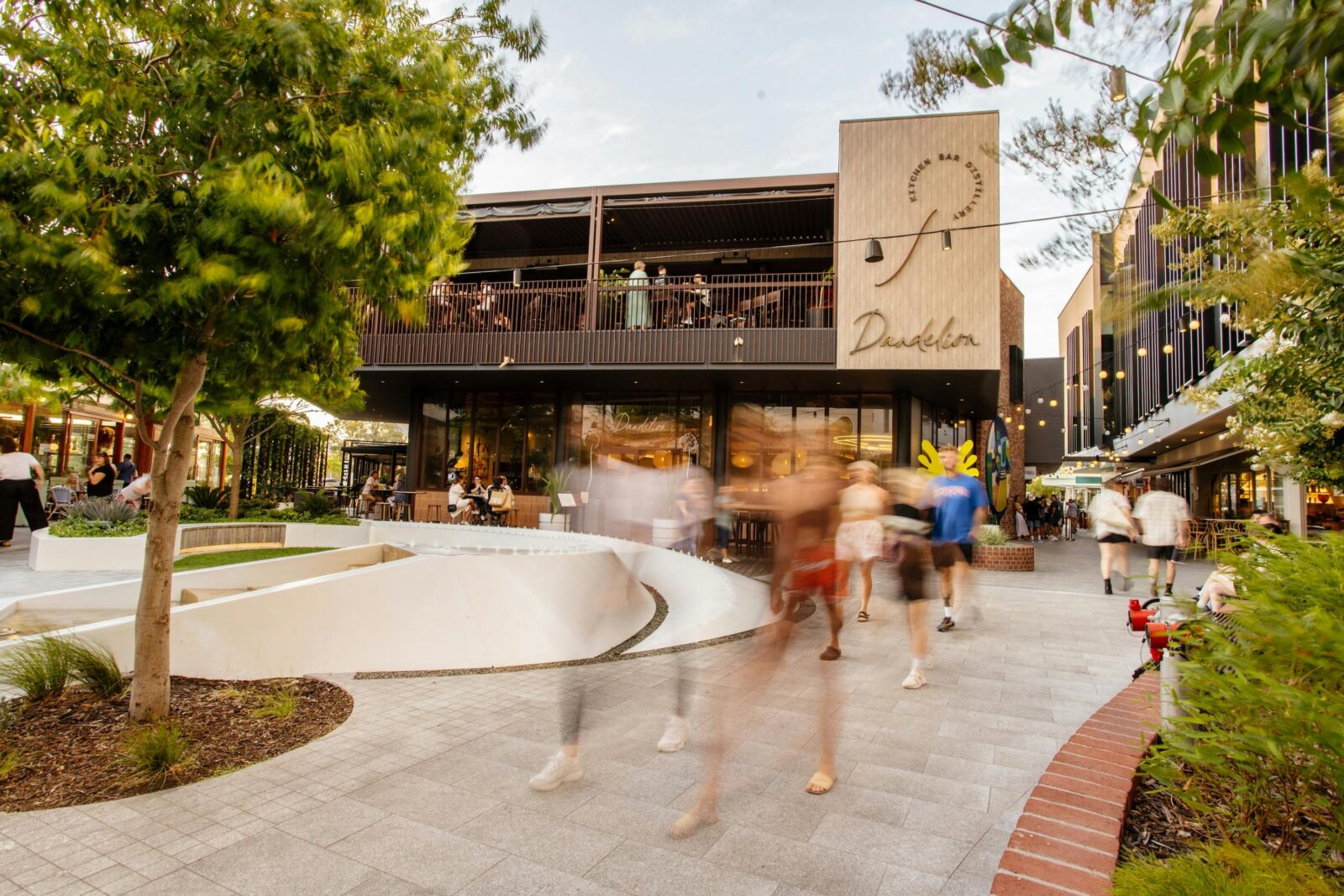 Karrinyup Shopping Centre West Deck alfresco dining day time