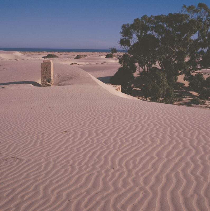 Nullarbor Plain, Cocklebiddy, Western Australia