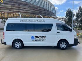 maxi taxi perth
